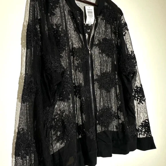 Torrid Jacket - Picture 2 of 3